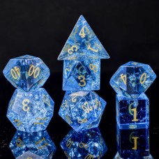 Glaswürfel-Set „Shattered“ Blau in einer Metalldose Glaswürfel-Set „Shattered“ Blau in einer Metalldose