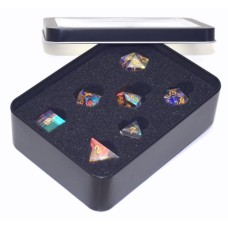 Glas-Würfelset Regenbogen in Metalldose Glas-Würfelset Regenbogen in Metalldose